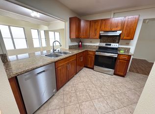 7534 Huialoha St, Honolulu, HI 96825