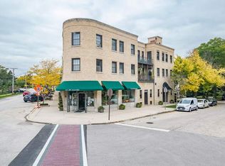 447 Roger Williams Ave #730-11, Highland Park, IL