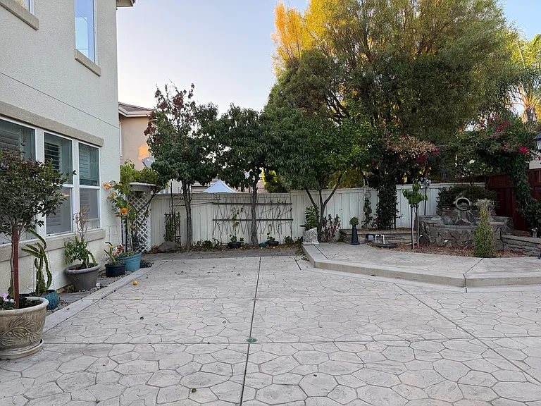 1682 Prima Dr — Photo 23