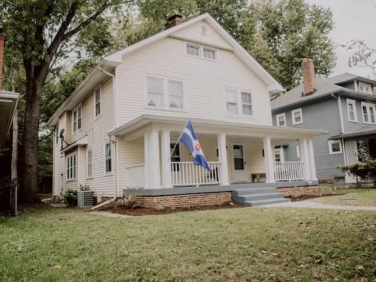 4248 N College Ave — Photo 2