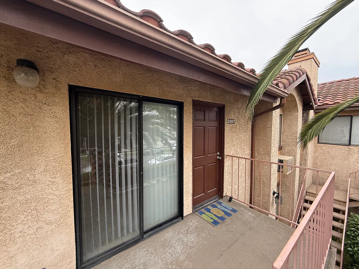 Building Photo - 3997 Farquhar Ave #3997