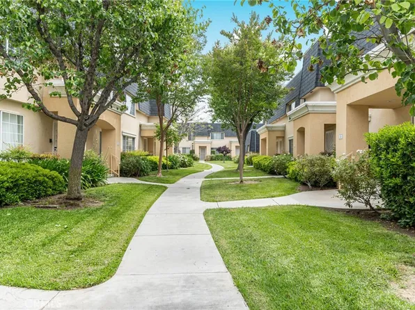 19124 Hamlin St Unit 4, Reseda, CA 91335