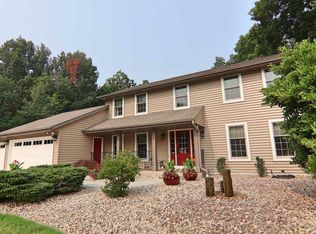 4505 N Juniper Dr, Janesville, WI