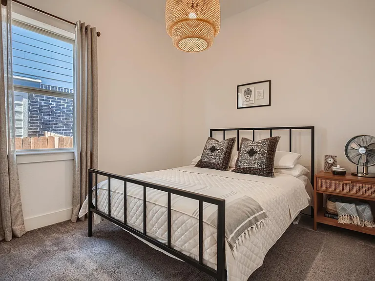 8005 Beacon Knob Way — Photo 9