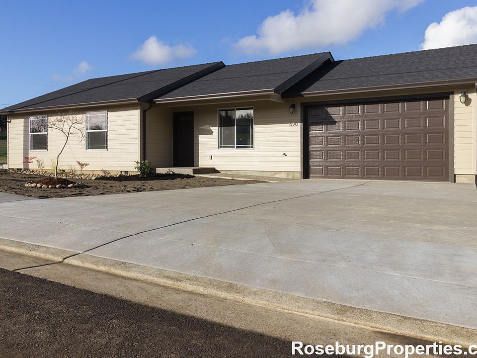 690 SE Tokay St Winston OR 