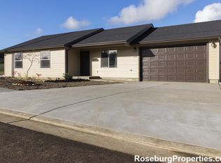 690 SE Tokay St, Winston, OR 97496