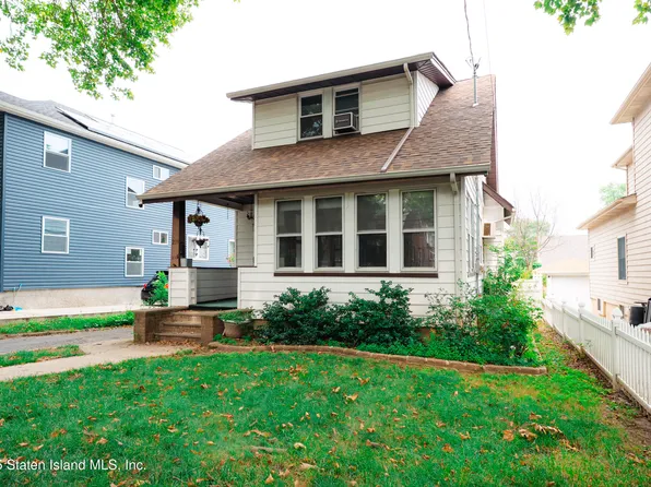 239 Burbank Ave, Staten Island, NY 10306