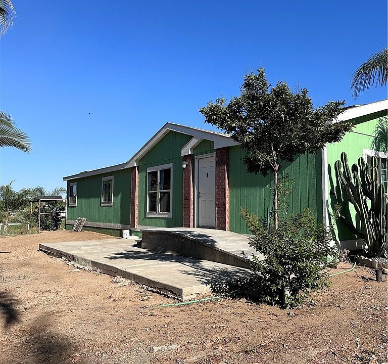 1st image of 20621 Oleander Ave