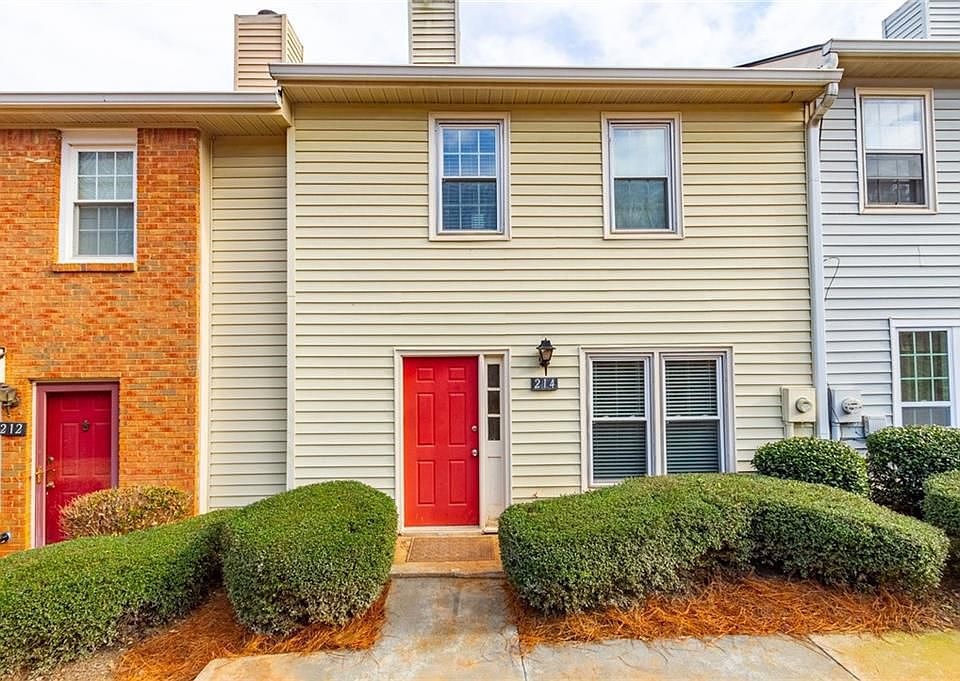 1st image of 214 Mill Creek Pl