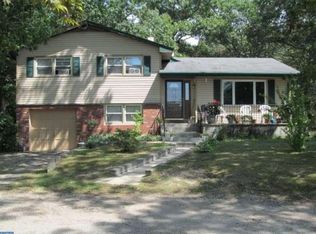 382 N Tuckahoe Rd, Williamstown, NJ 08094