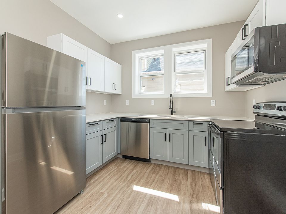 1st image of 10 Alyea Ter APT 6
