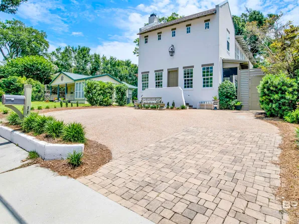 357 Satsuma St, Fairhope, AL 36532