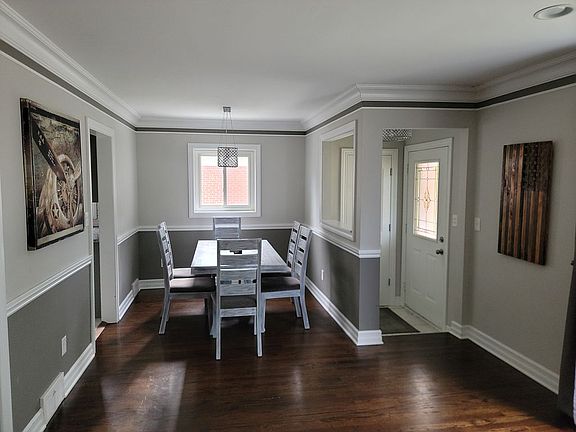 3rd image of 22800 Furton St