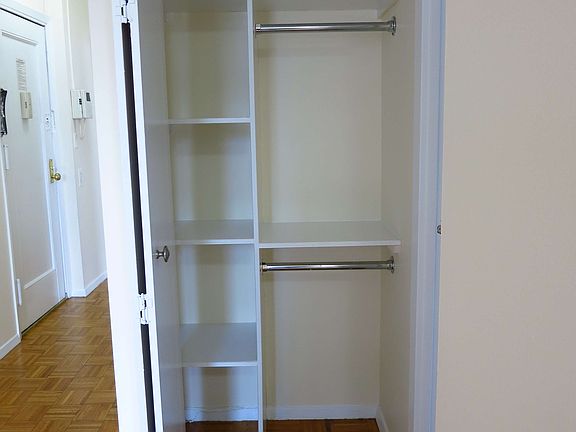 4th image of 501 E 78th St APT 5C