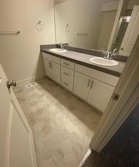9366 SW Longstaff St — Photo 18