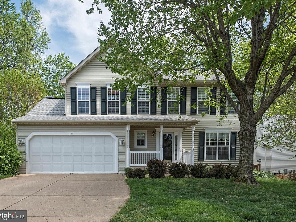 1st image of 21 Stoneridge Ct