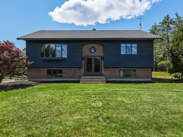 128-128 School St #R, Granby, MA 01033