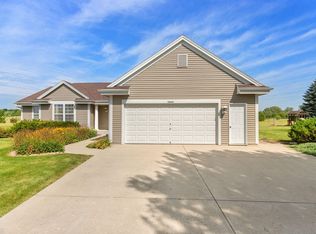 28604 Wildflower Dr, Waterford, WI 53185