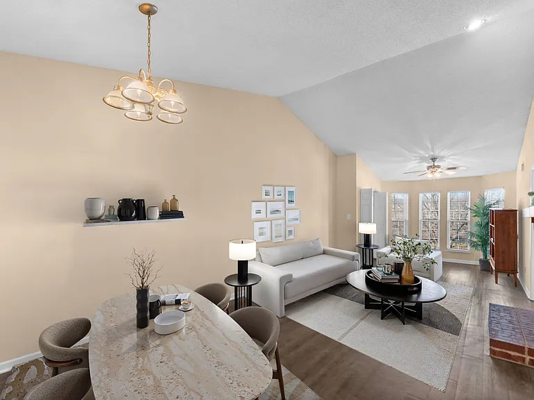 The Rooke (Classic) - 2 Bed / 2 Bath - 1,066-1,096 Sq.Ft.