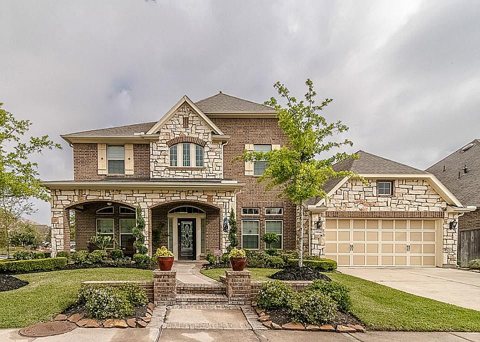 1st image of 19546 Star Haven Dr