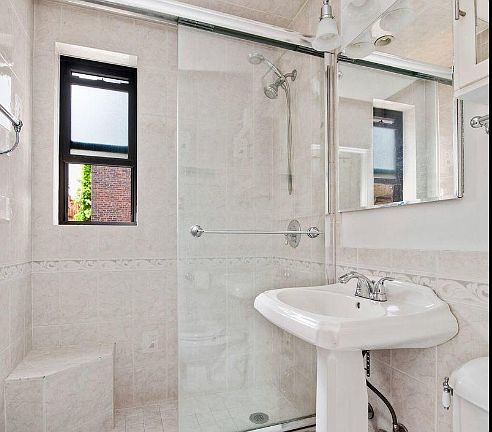 3rd image of 400 W 58th St APT 3J
