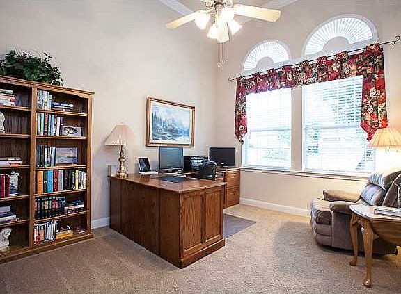4th image of 2306 Aldworth Dr