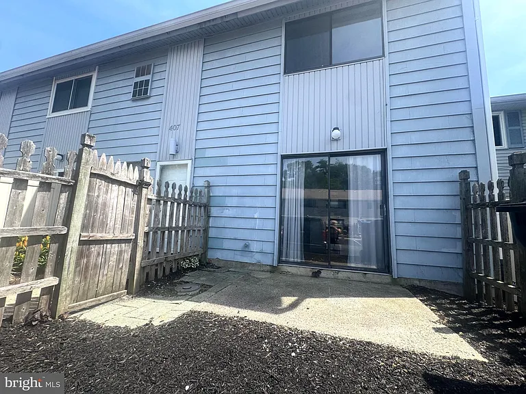 407 Mason Run — Photo 2