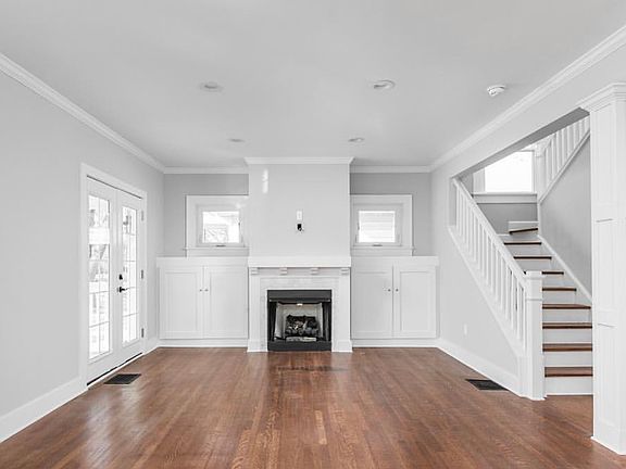 2nd image of 4915 Central Ave