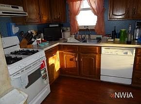 2nd image of 2409 S Clinton St