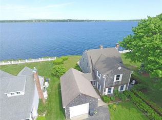 154 Colonel John Gardner Rd, Narragansett, RI 02882