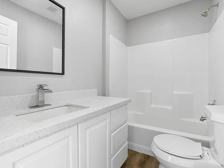 3127 Magnolia St — Photo 13