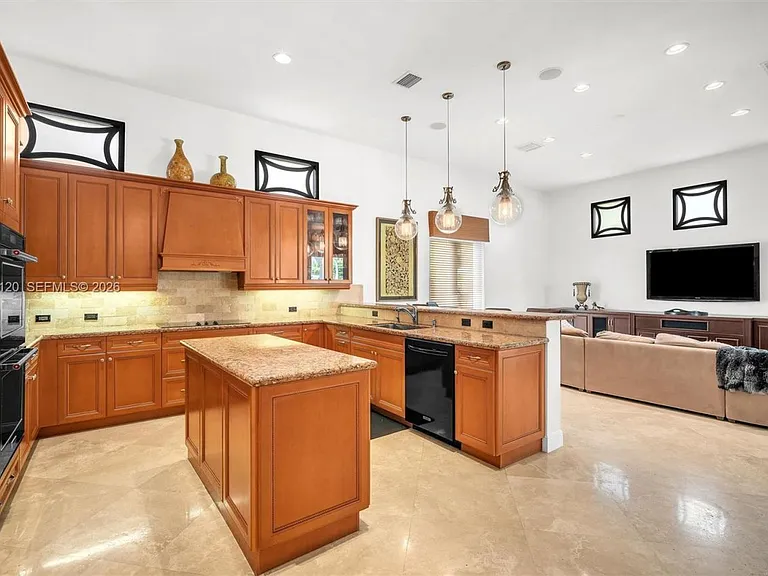 1480 Windjammer Way — Photo 12