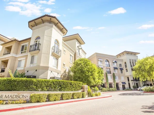 24595 Town Center Dr APT 3302, Santa Clarita, CA 91355