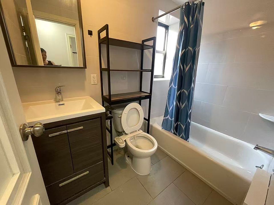 1st image of 6519 110th St #2