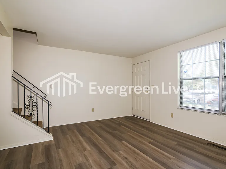 8072 Mount Everest St — Photo 6
