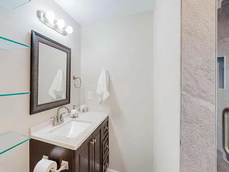 Fawn Valley Dr — Photo 5