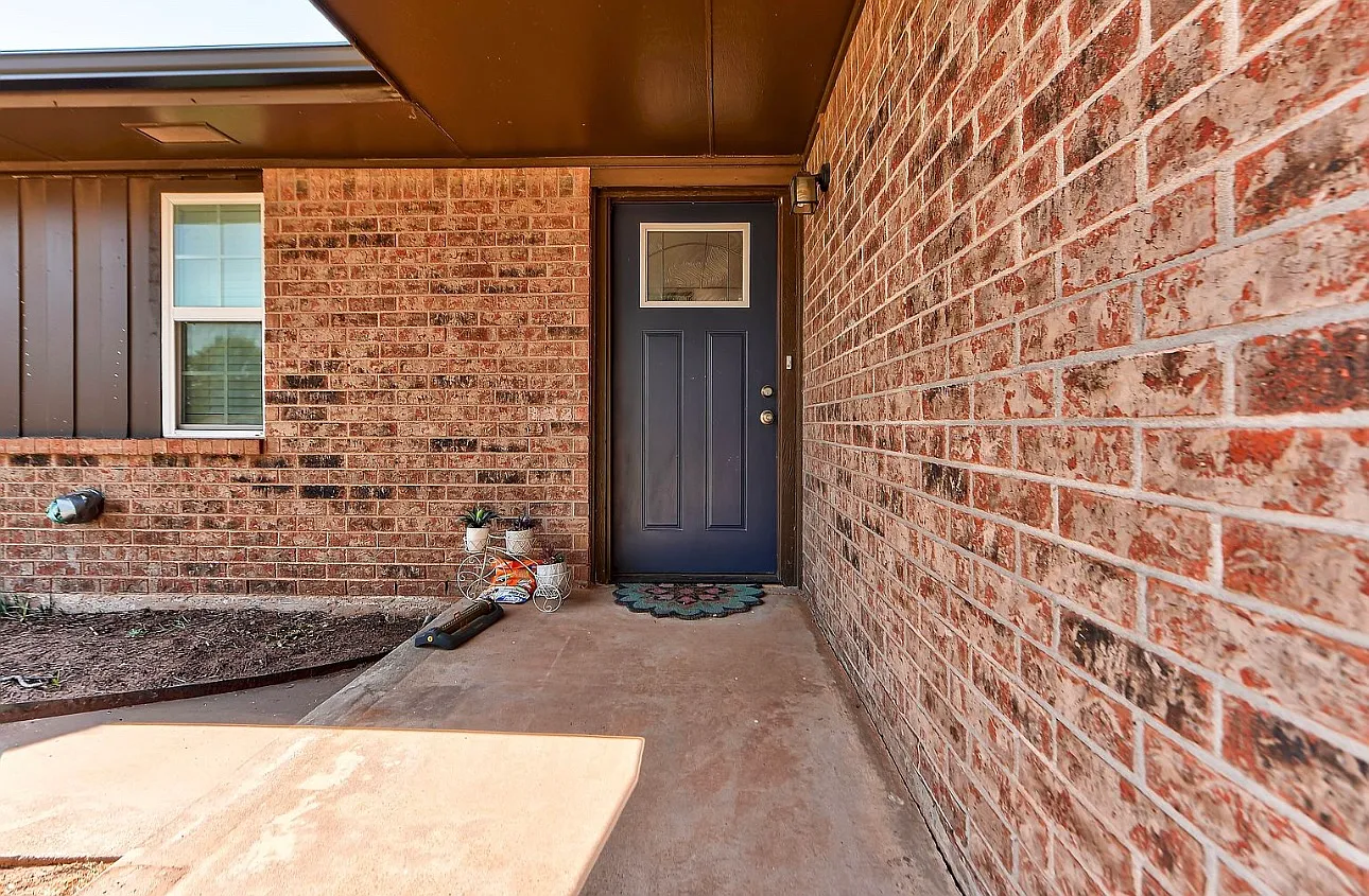 108 Chickasaw Ln — Photo 2