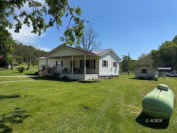 2nd image of 1849 Peters Branch Rd