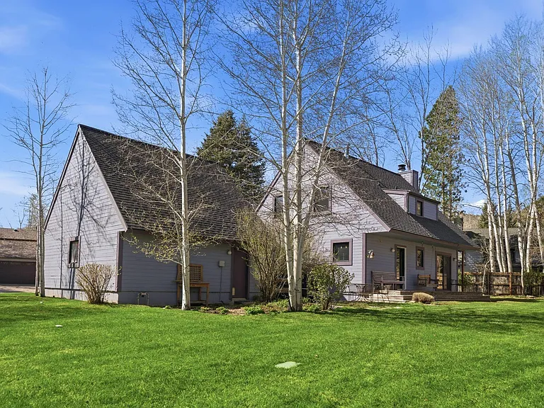 2635 Little Kate Rd — Photo 36