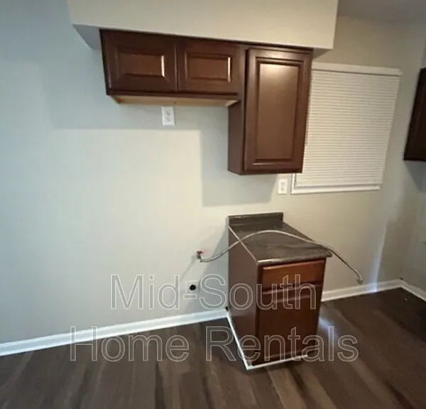 815 Carol Ann Cv — Photo 10
