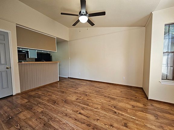 4th image of 4803 Hamilton Wolfe Rd APT 312