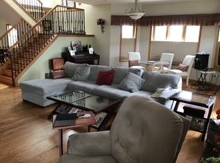 2837 S Eleanor St, Chicago, IL 60608