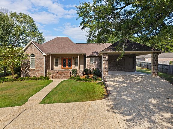 2nd image of 348 Cameron Rd