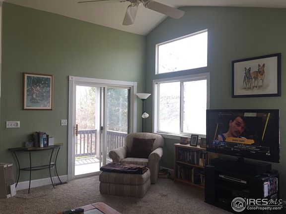 2nd image of 3921 Oakwood Dr
