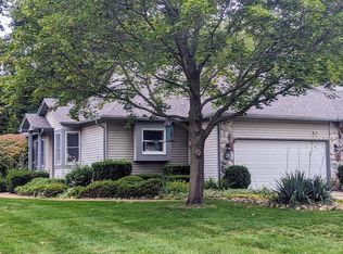 2292 Golden Pond, Fenton, MI 48430