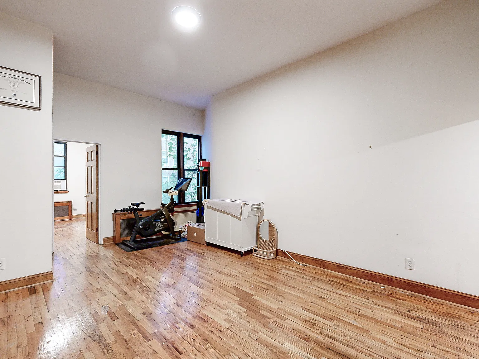323 West 75th Street — Photo 2