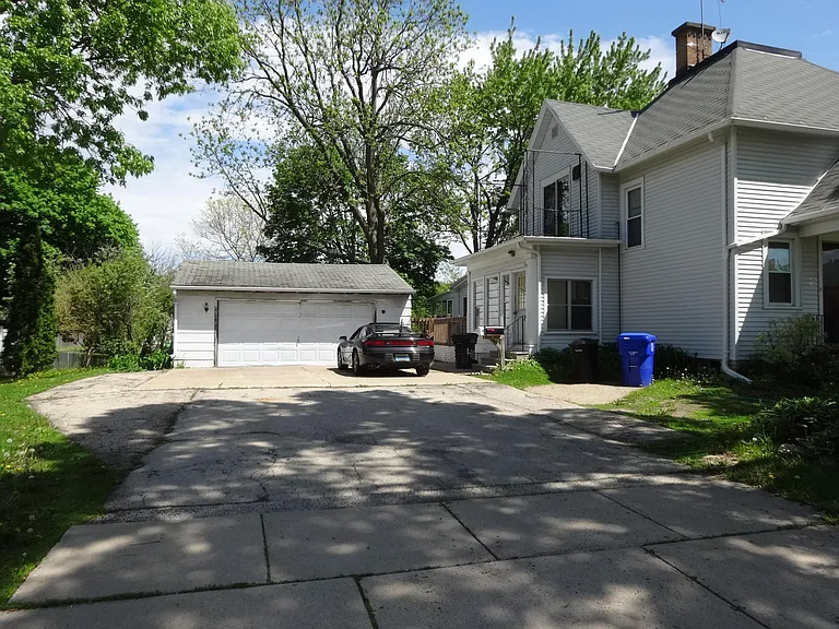 48 Sherman Pl — Photo 1