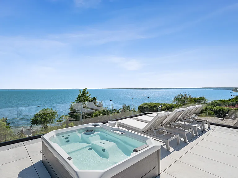 40 Oceanview Dr — Photo 28