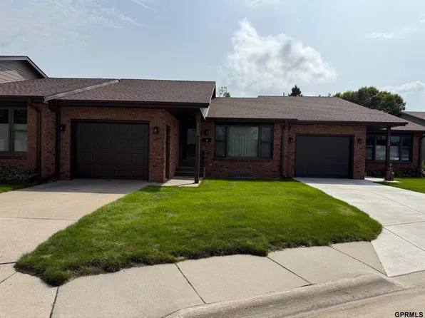 1440 Front St, Henderson, NE 68371
