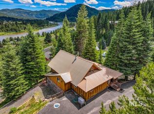 9788 Brian Way, Cascade, ID 83611